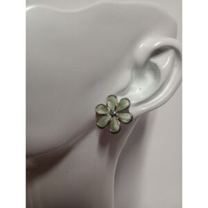 Light Green‎ Enamel Flower Stud Earrings